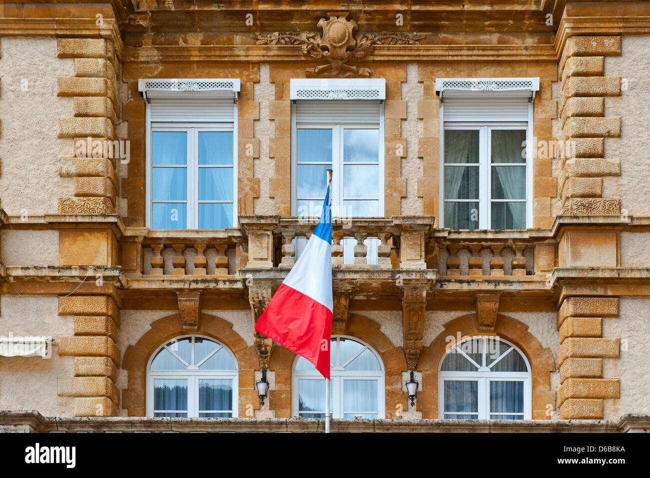 French medieval flag hi-res stock photography and images - Alamy