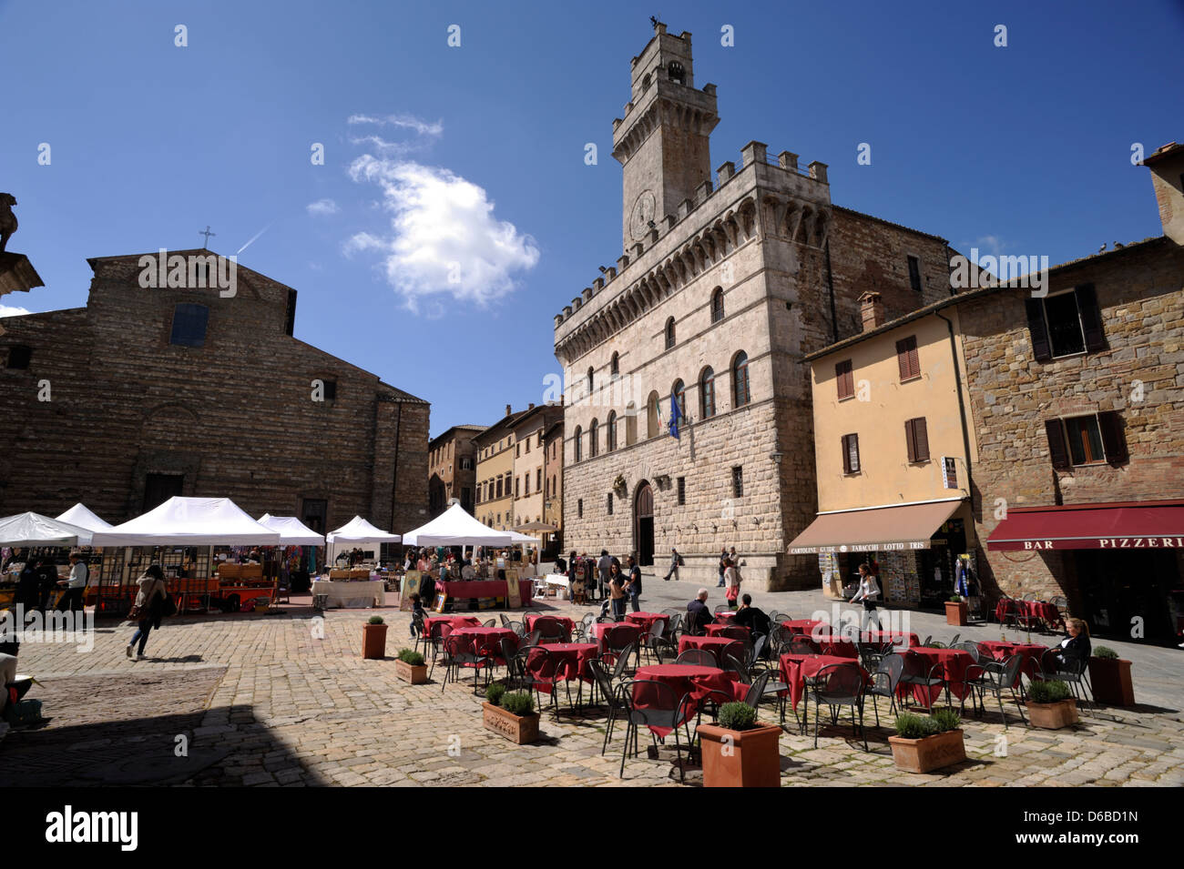 Italy, Tuscany, Montepulciano, Piazza Grande, cathedral, cafe and palazzo comunale, town hall Stock Photo