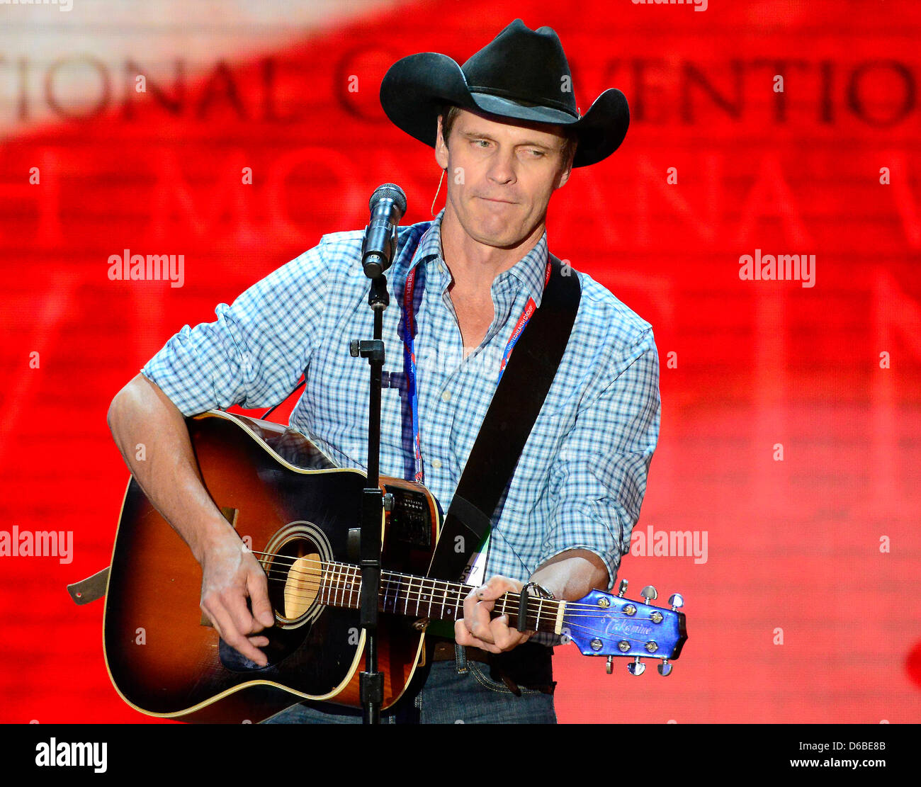Ron Turner Rapper Ron turner hi-res stock photography and images - Alamy