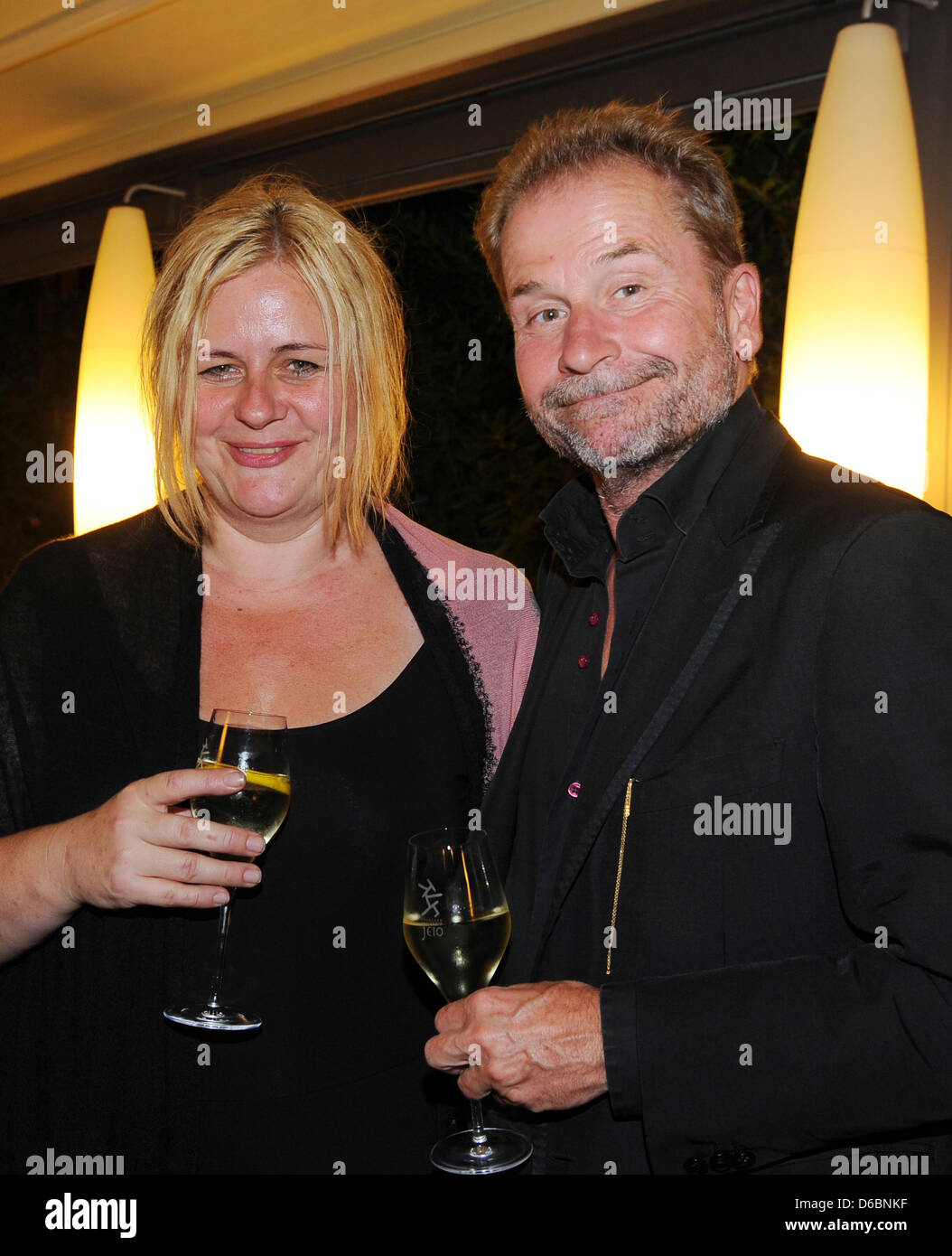 Austrian director Ulrich Seidl and his wife Veronika Franz attend a cocktail party of Film- und Medienstiftung NRW, a state funding agency of Germany's federal state Northrine Westphalia, at the restaurant Valentino at the Lido during the 69th Venice International Film Festival in Venice, Italy, 02 September 2012. Photo: Jens Kalaene dpa Stock Photo