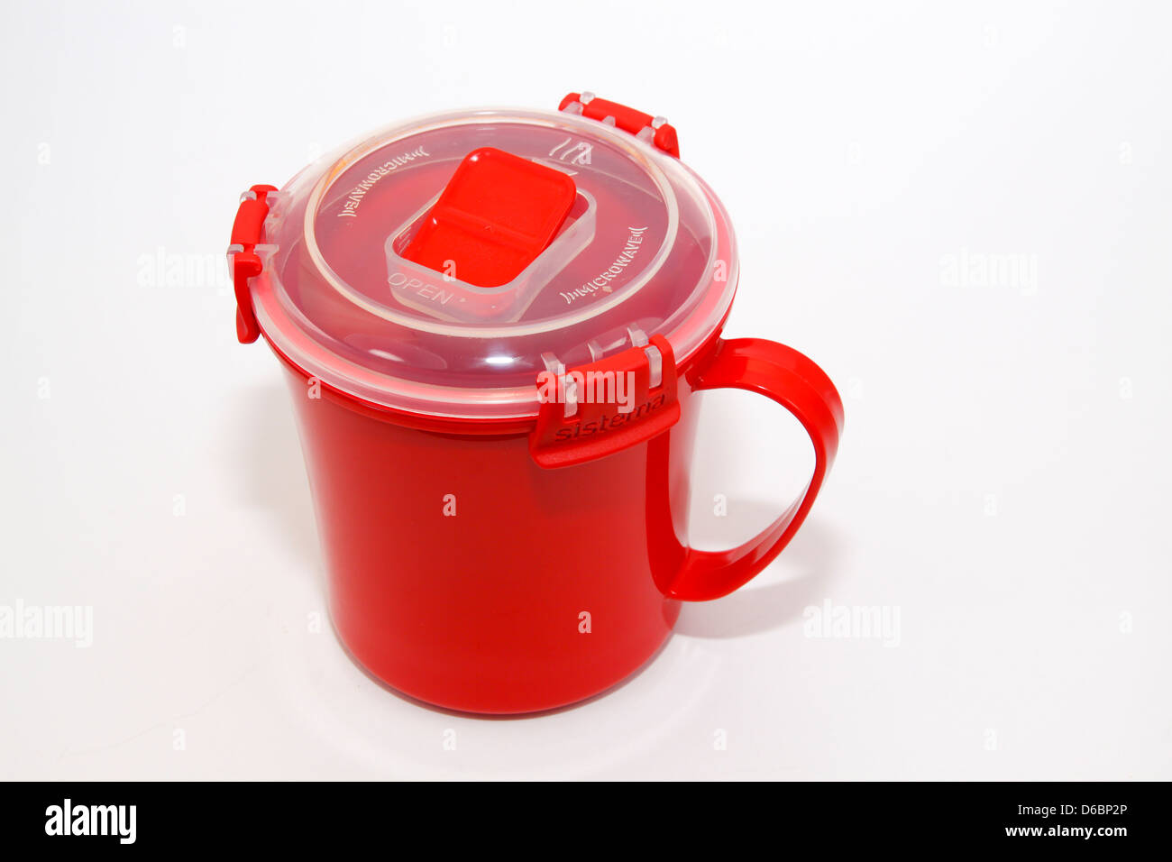 Plastic microwaveable soup mug with lid Stock Photo Alamy