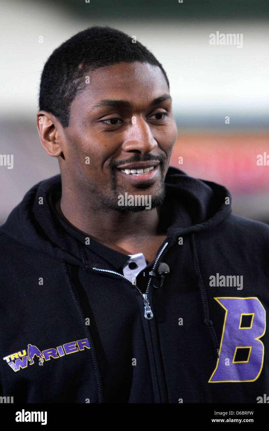 Ron Artest Los Angeles Lakers basketball player Ron Artest filming an interview for entertainment television news programme Stock Photo
