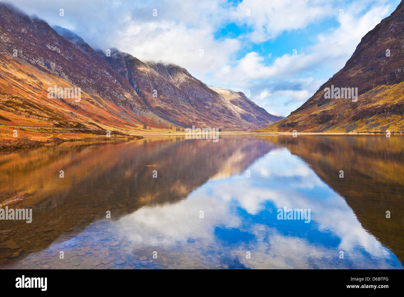 Glen Coe Loch Achtriochtan and reflections of the Eagach Ridge The Scottish Highlands, Scotland, UK, GB, EU, Europe Stock Photo