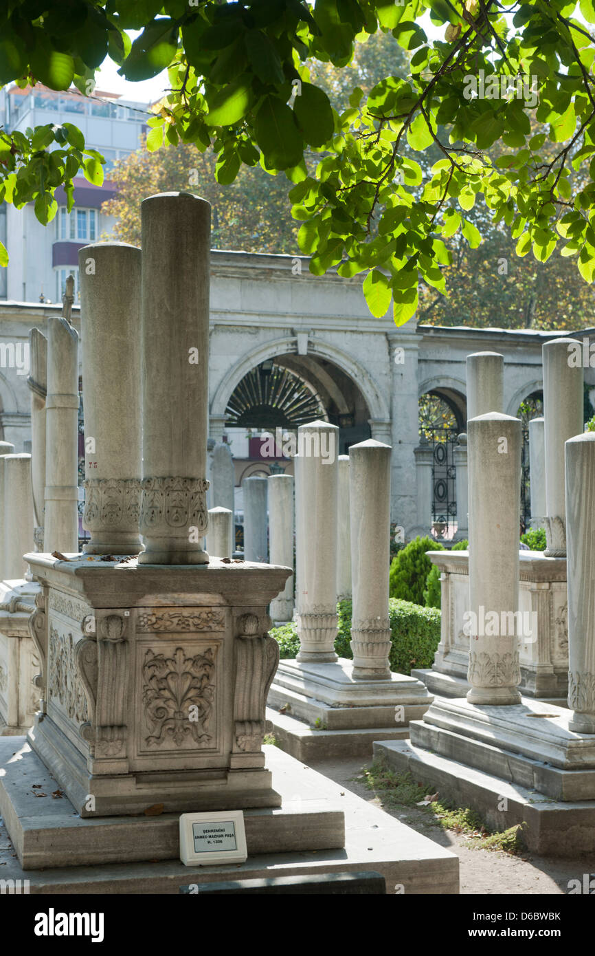 Türkei, Istanbul, Sultanahmet, Divan Yolu, historischer Friedhof Stock Photo