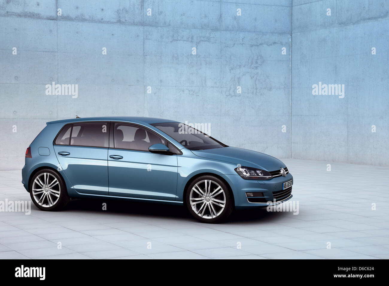 Vw golf 7 hi-res stock photography and images - Alamy