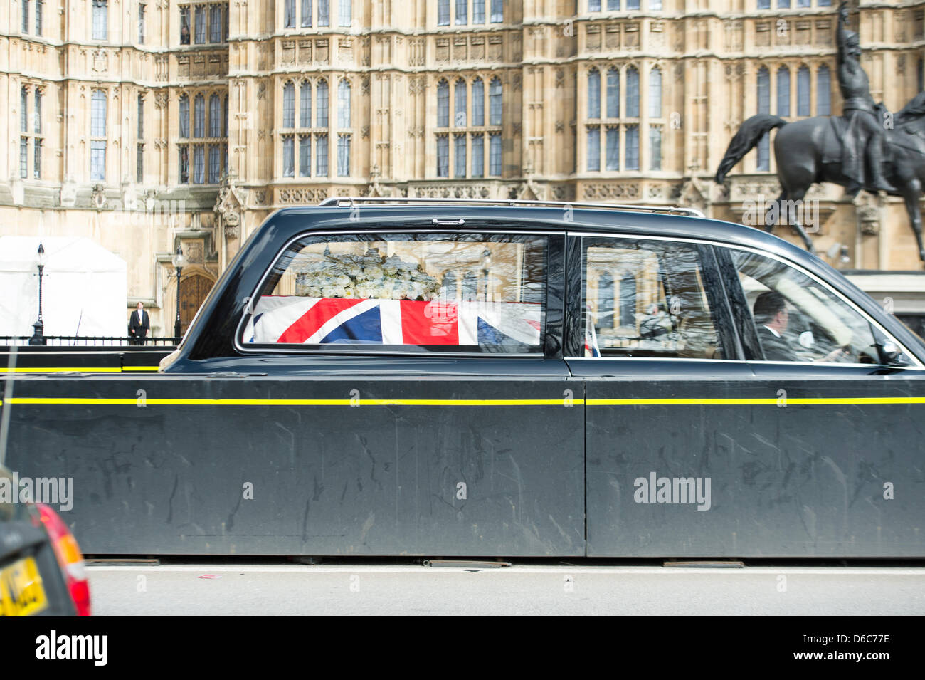 Lady Thatcher's coffin arrives at Westminster to spend the night there before the State Funeral the next day at St.Paul's. Stock Photo