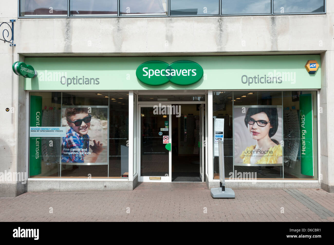 Specsavers uk hires stock photography and images Alamy