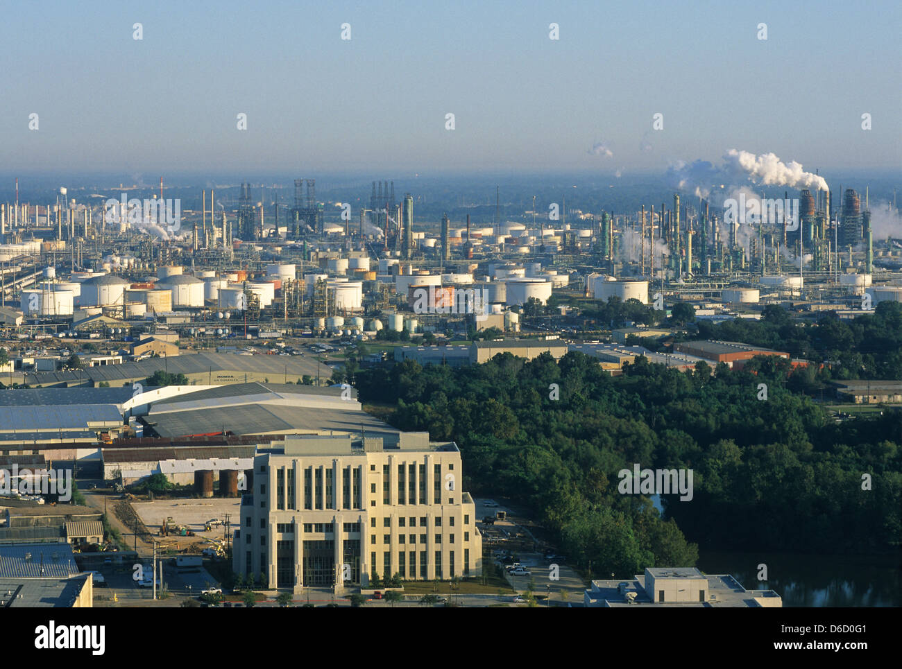 Elk283-1010 Louisiana, Baton Rouge, city from top of Capitol, refineries Stock Photo