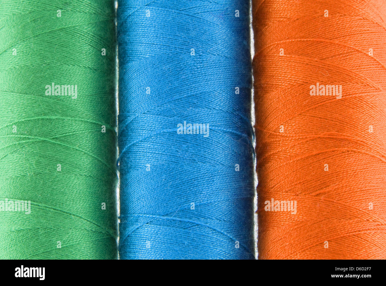 Tie threads hi-res stock photography and images - Alamy