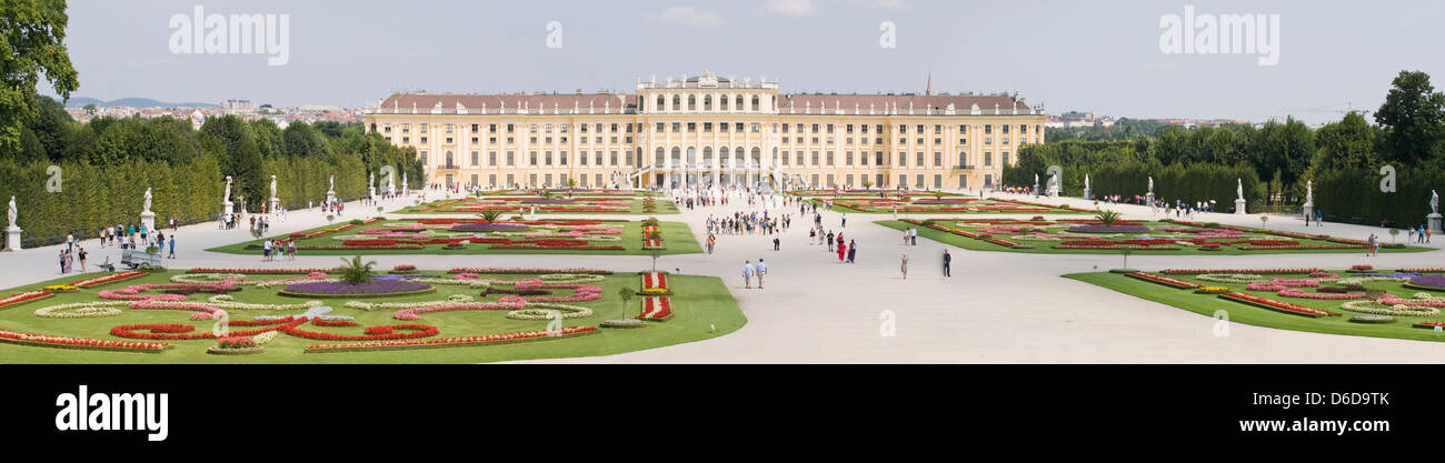 Schloss Schonbrunn and Great Parterre, Vienna, Austria Stock Photo