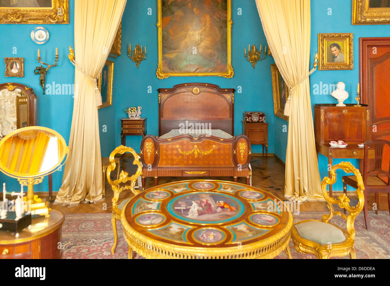 Countess's Bedroom, Kozlowka Palace, Kozlowka, Poland Stock Photo