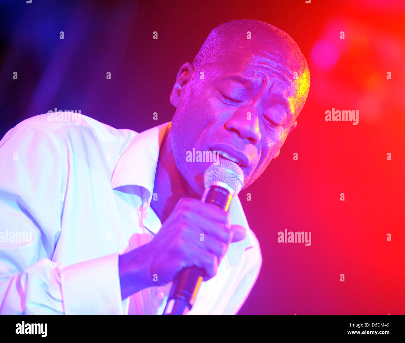 Music meets media grand hotel hi-res stock photography and images - Alamy