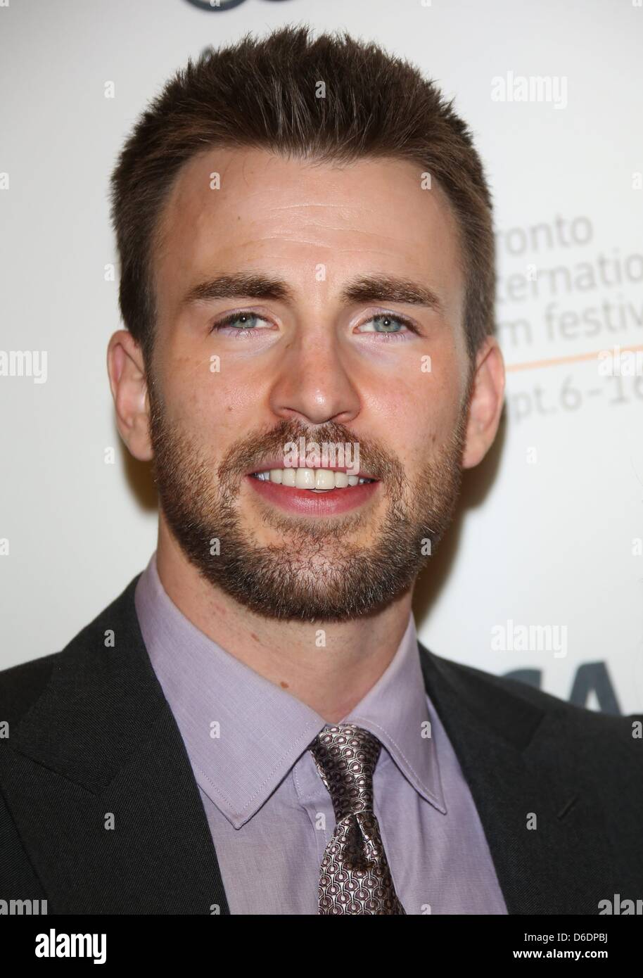 US actor Chris Evans arrives at the premiere of the movie 'Iceman' during the 37th annual Toronto International Film Festival in Toronto, Canada, 10 September 2012. The festival runs until 16 September 2012. Photo: Hubert Boesl Stock Photo