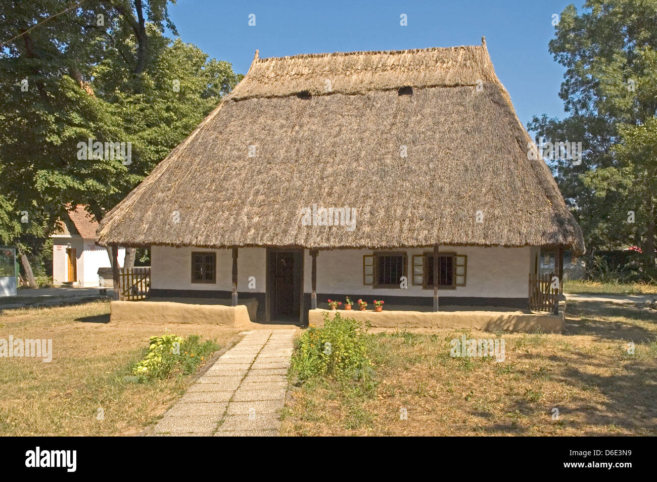 EUROPE, ROMANIA, Bucharest, Herastrau Park Folk Museum, traditional building from Dumbraveni (19th C) Stock Photo