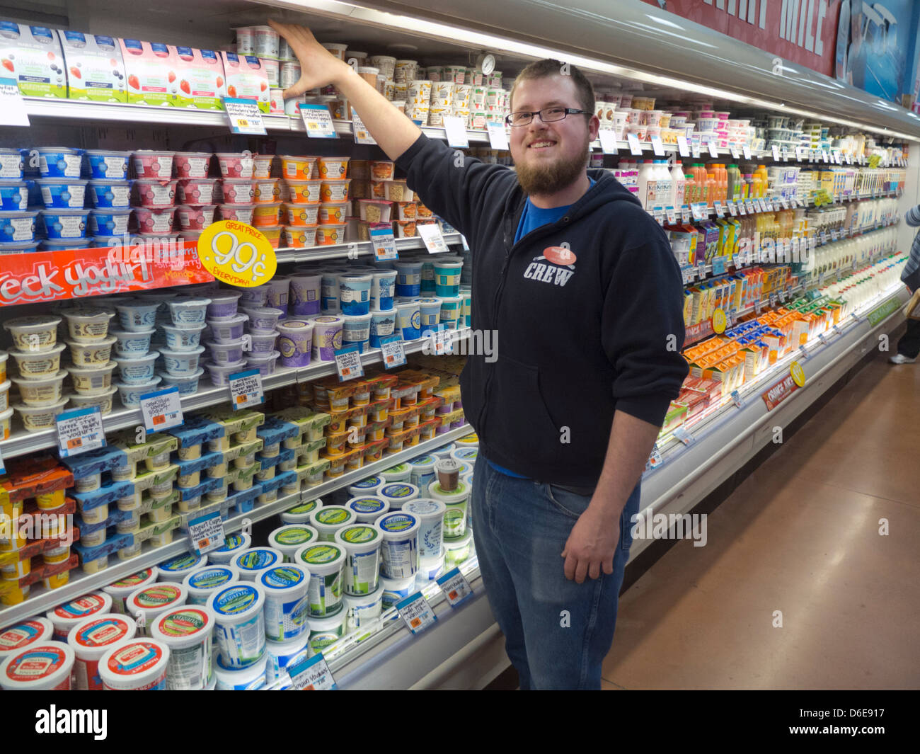 Trader joes food shelves hires stock photography and images Alamy