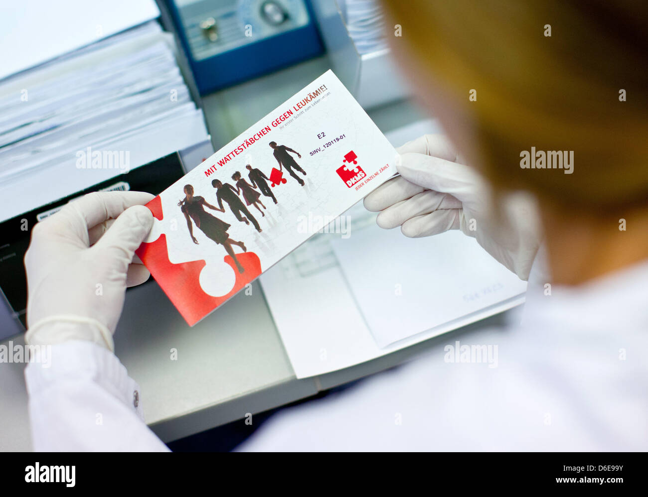 Tissue Typing Lab A staff member of the tissue typing laboratory DKMS Life Science Lab ...