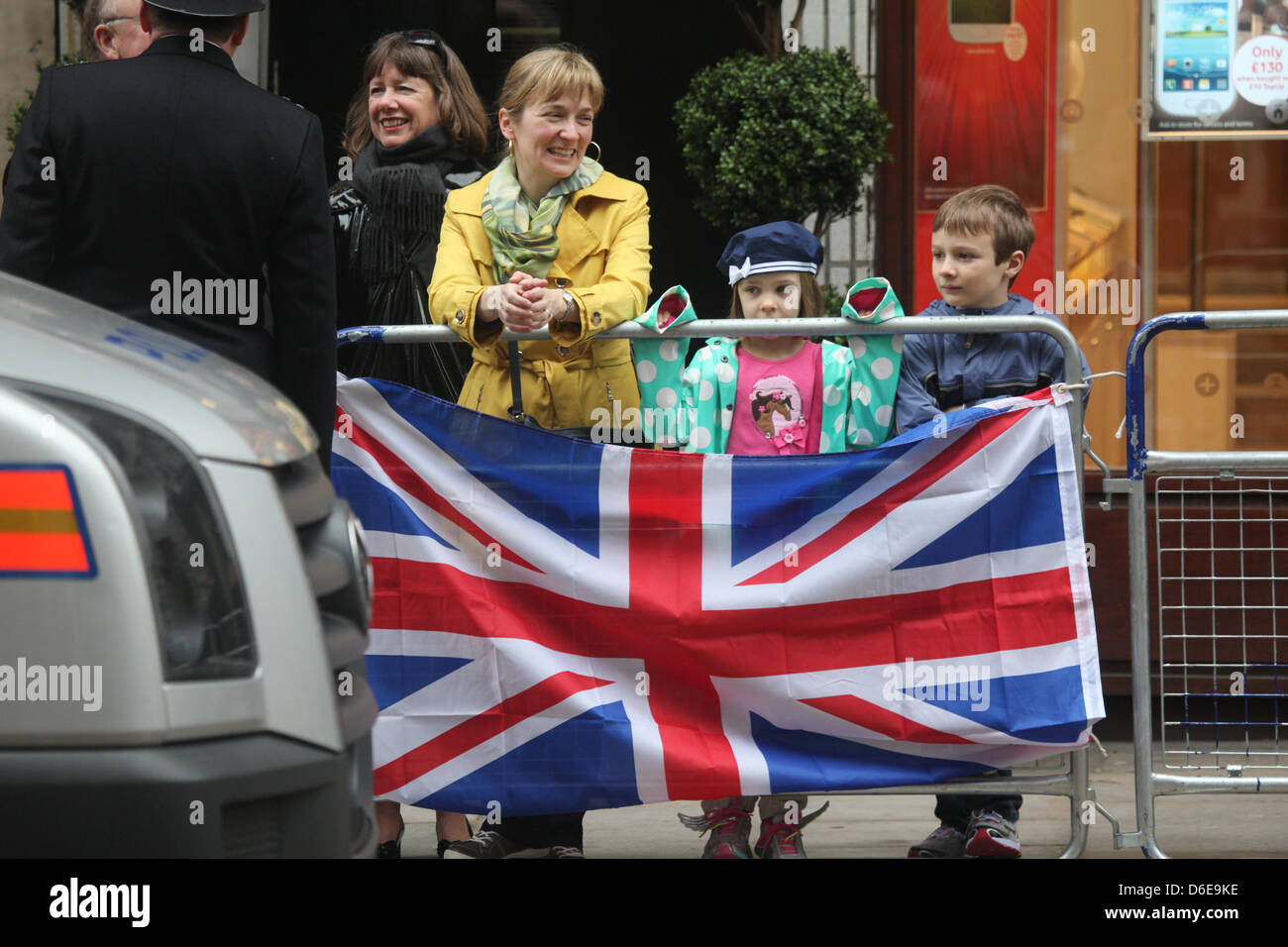 London, UK. 17th April 2013. Baroness Thatcher's cortege passes through London.Credit: Sebastian Remme/Alamy Live News Stock Photo