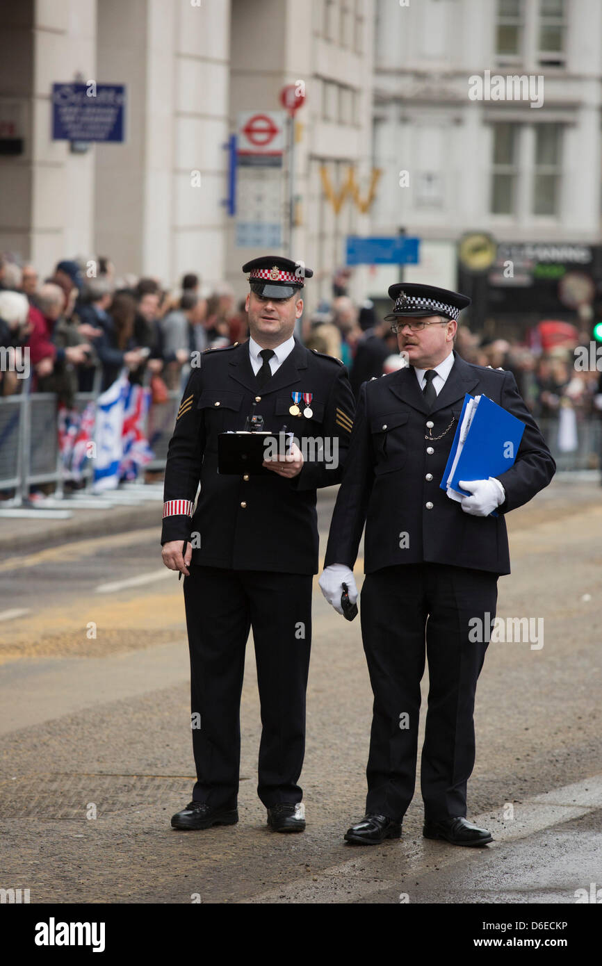 London, UK. Wednesday, 17 April 2013. Policing in Ludgate Hill. Funeral of Baroness Margaret Thatcher at Ludgate Hill, London, UK. Photo: Nick Savage/Alamy Live News Stock Photo