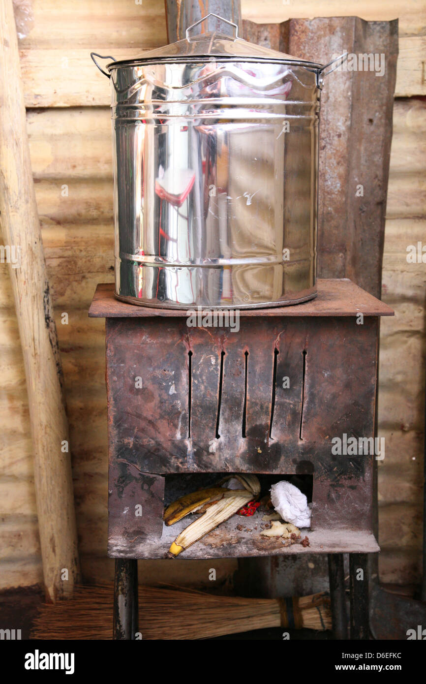Coal Stove High Resolution Stock Photography and Images Alamy