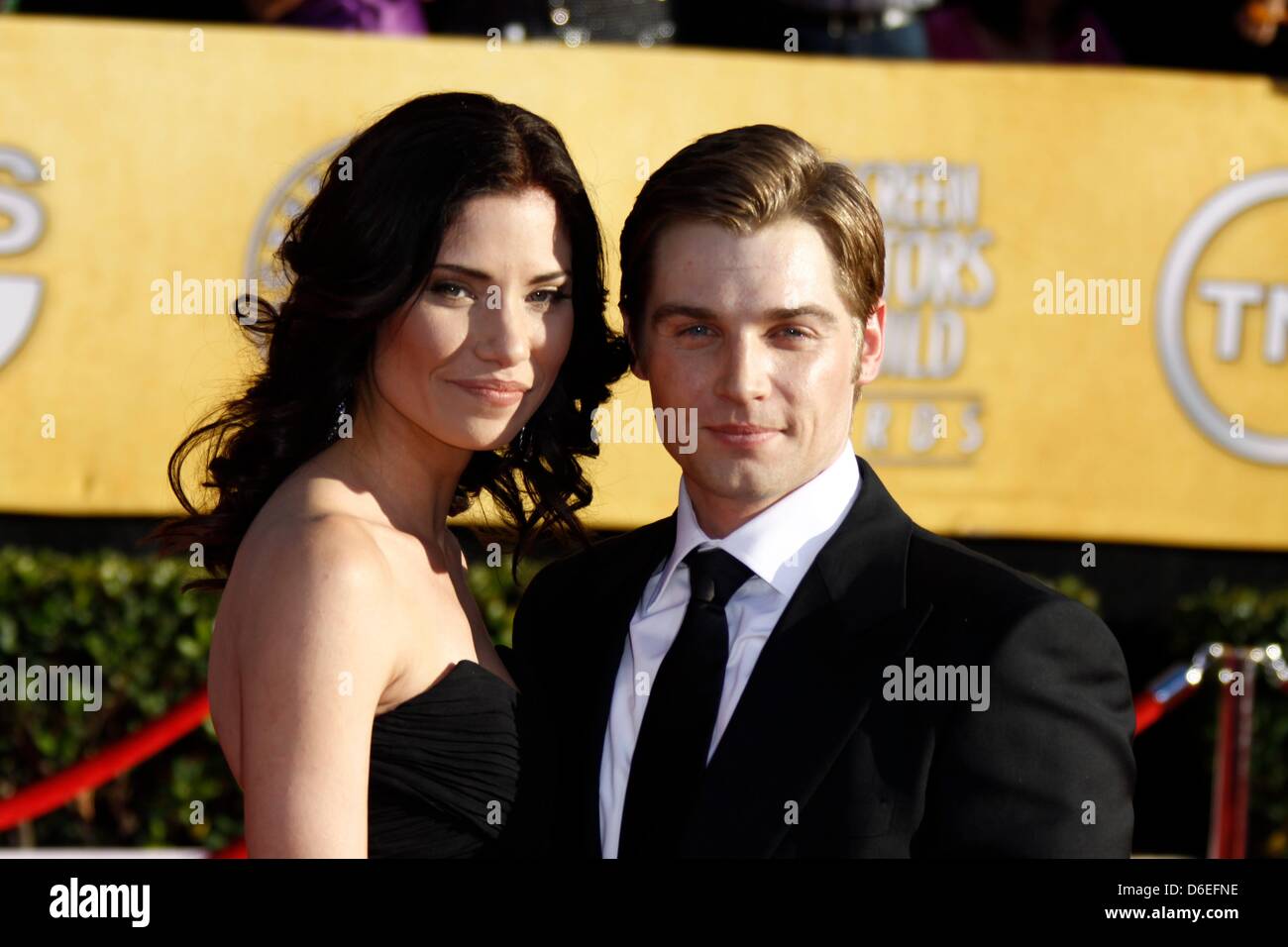 Us Actor Mike Vogel And Model Courtney Vogel Attend The 18th Annual Screen Actor S Guild Sag