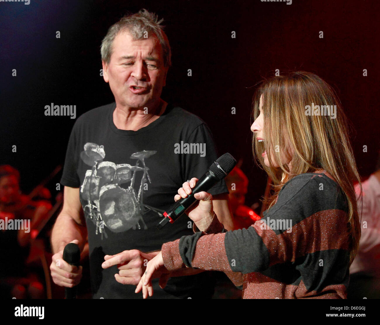 British Deep Purple singer Ian Gillan and US singer  Robin Beck perform on stage during the concert 'Rock meets Classic' at the Max-Schmeling-Halle in Berlin, Germany, 17 January 2012. Photo: Lutz Mueller-Bohlen Stock Photo