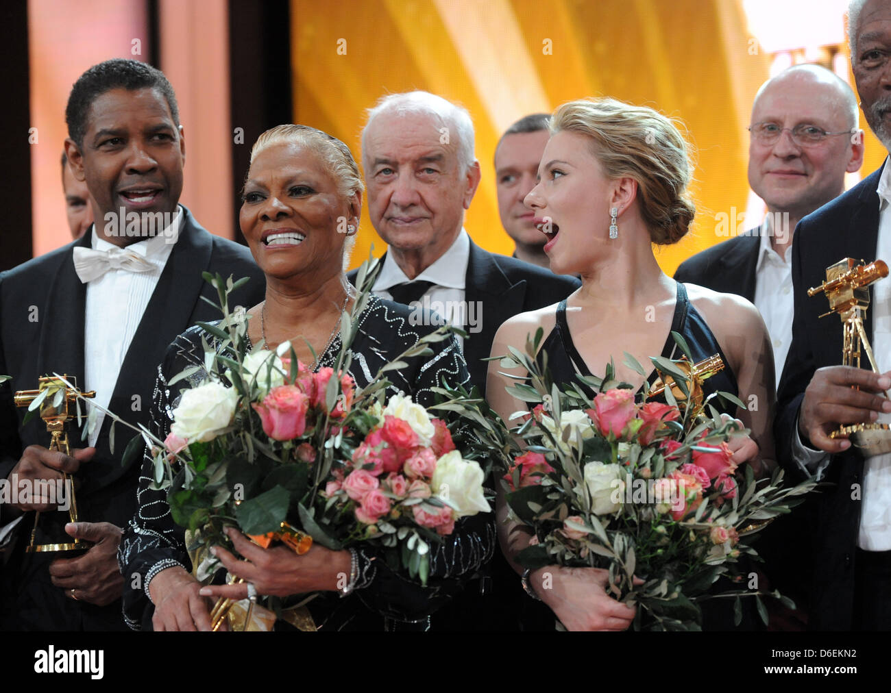 (L-R) US actor Denzel Washington, US singer Dionne Warwick, German ...