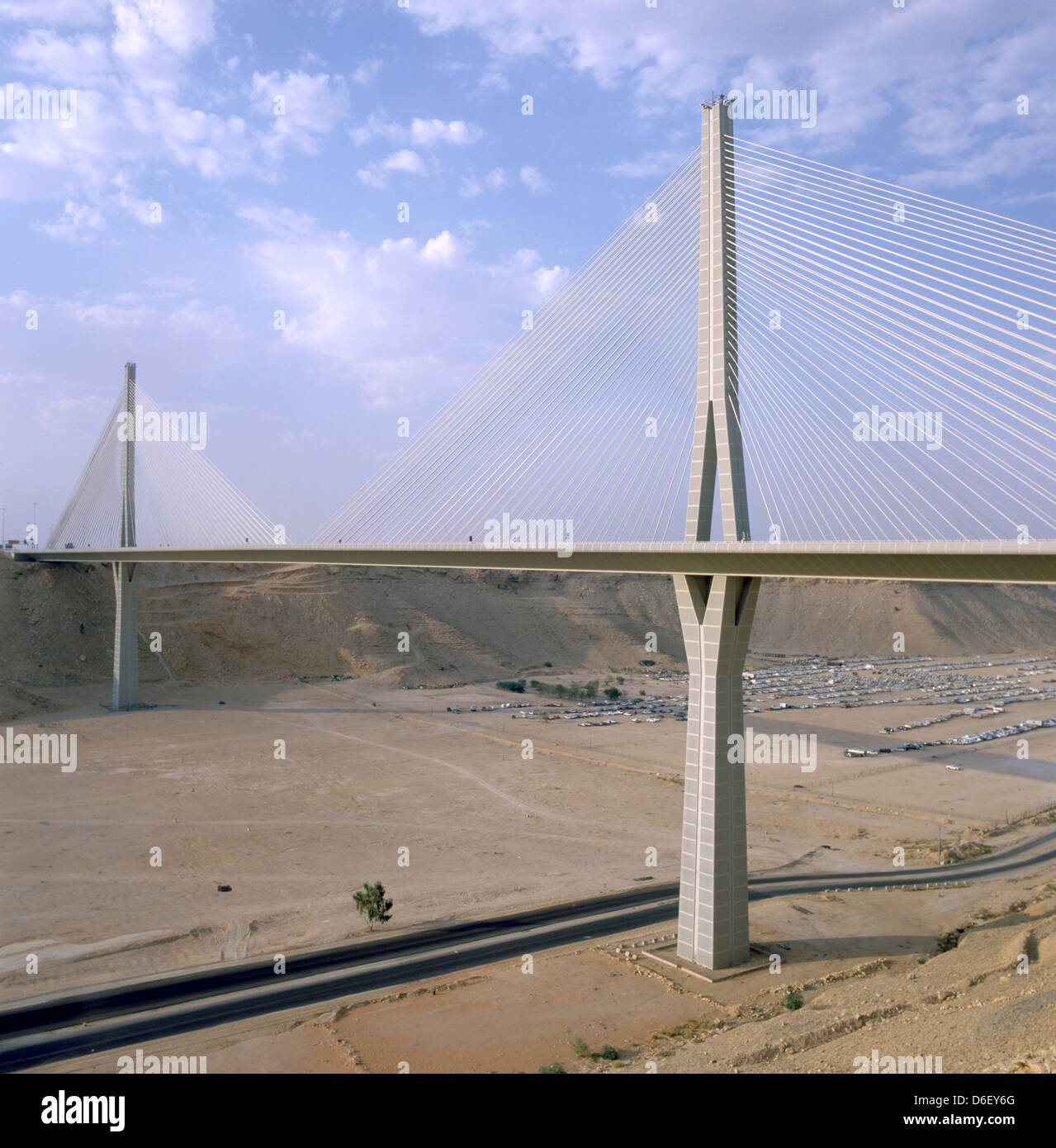 Suspension bridge over wadi near Riyadh, Saudi Arabia Stock Photo Alamy