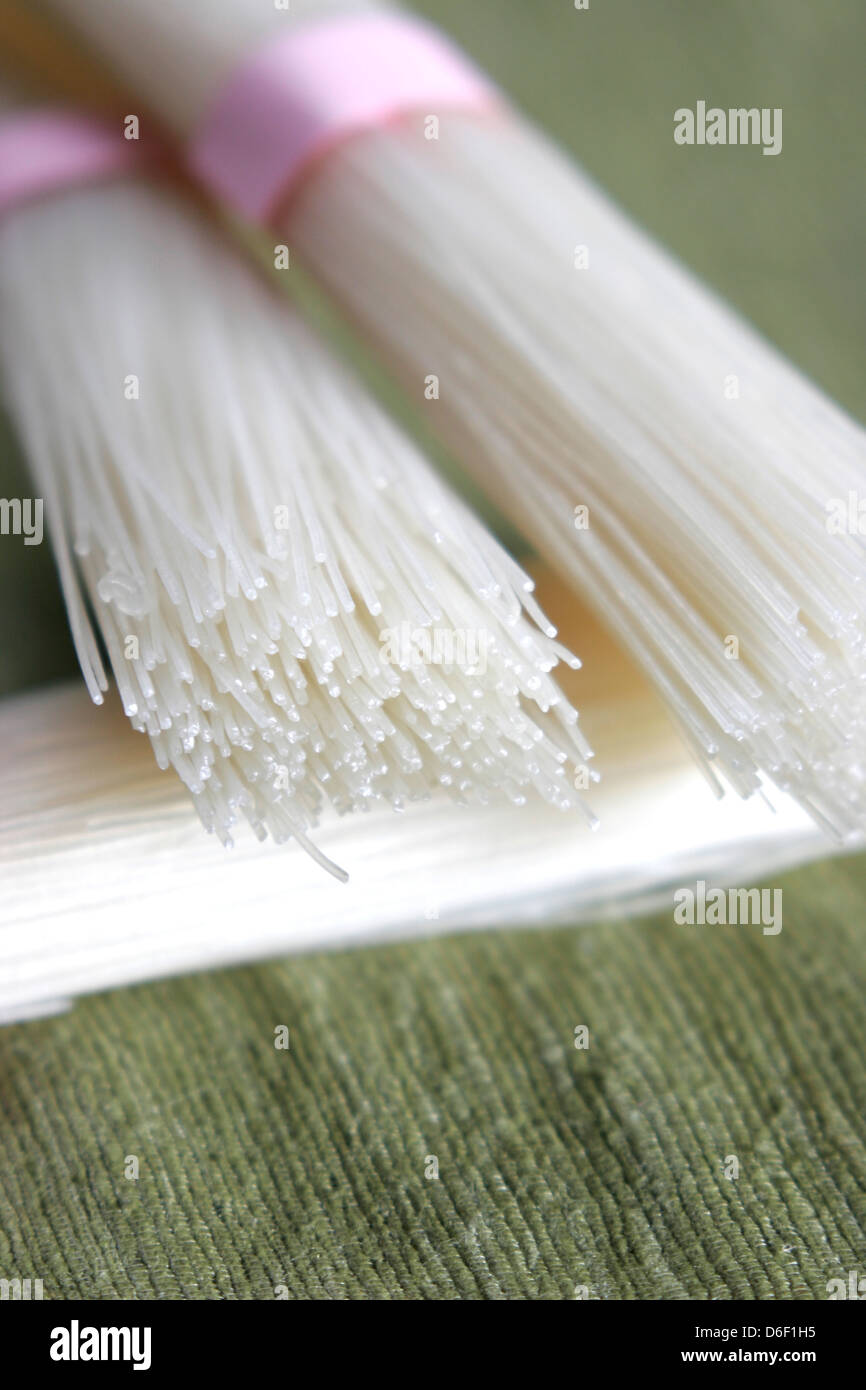 Uncooked rice noodles Stock Photo Alamy