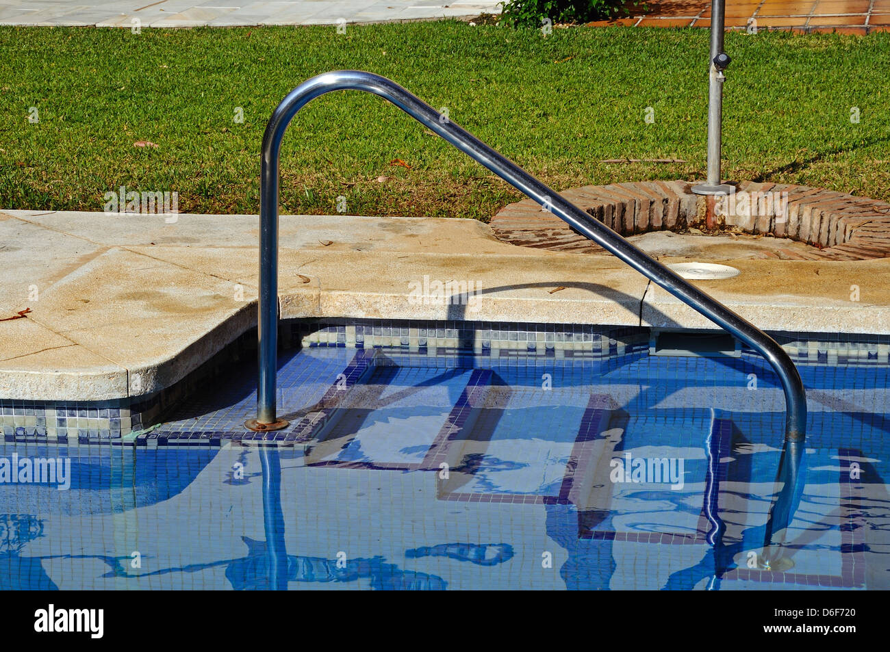 Swimming pool handrail deals