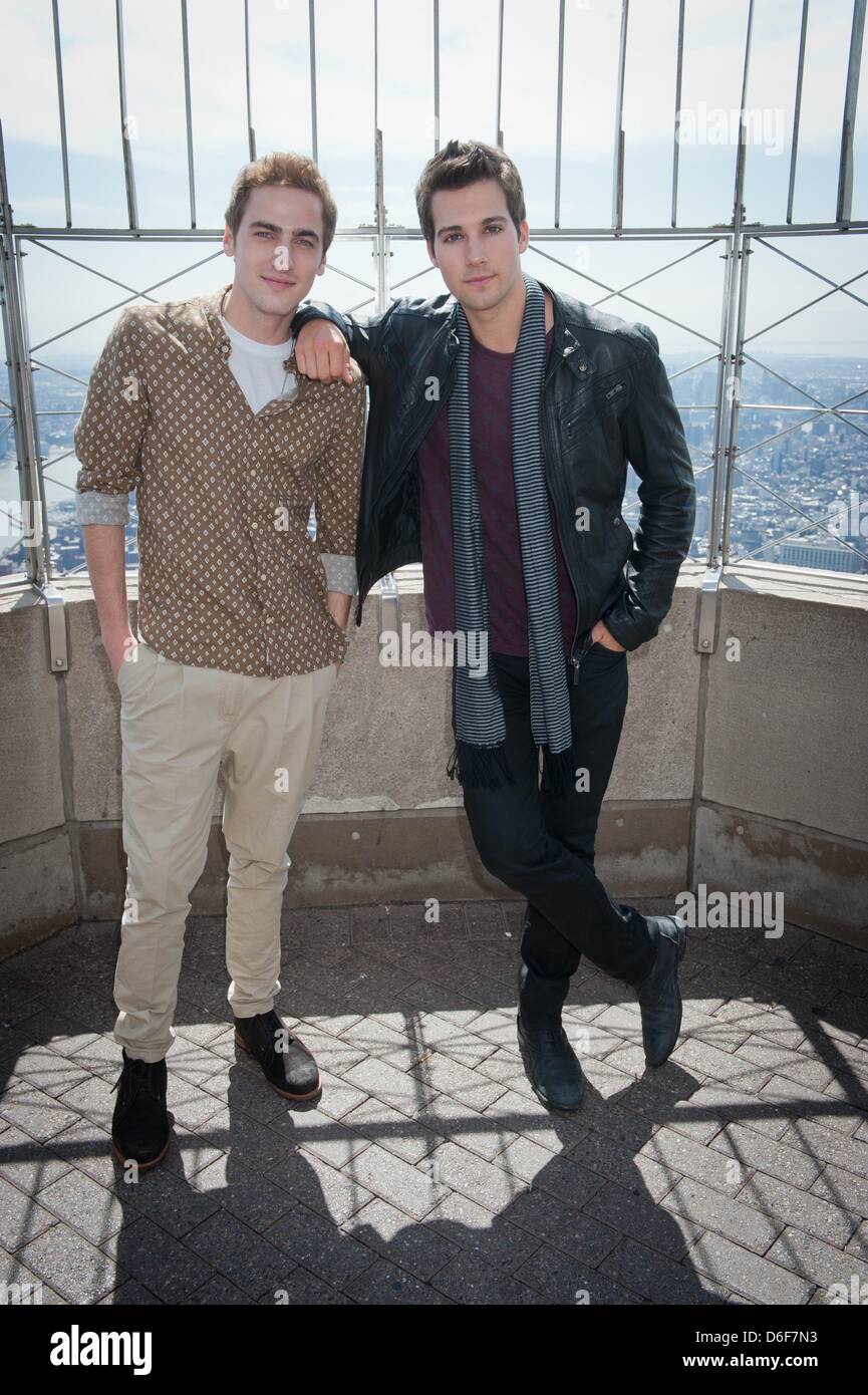 Manhattan New York Usa 17th April 2013 Kendall Schmidt And