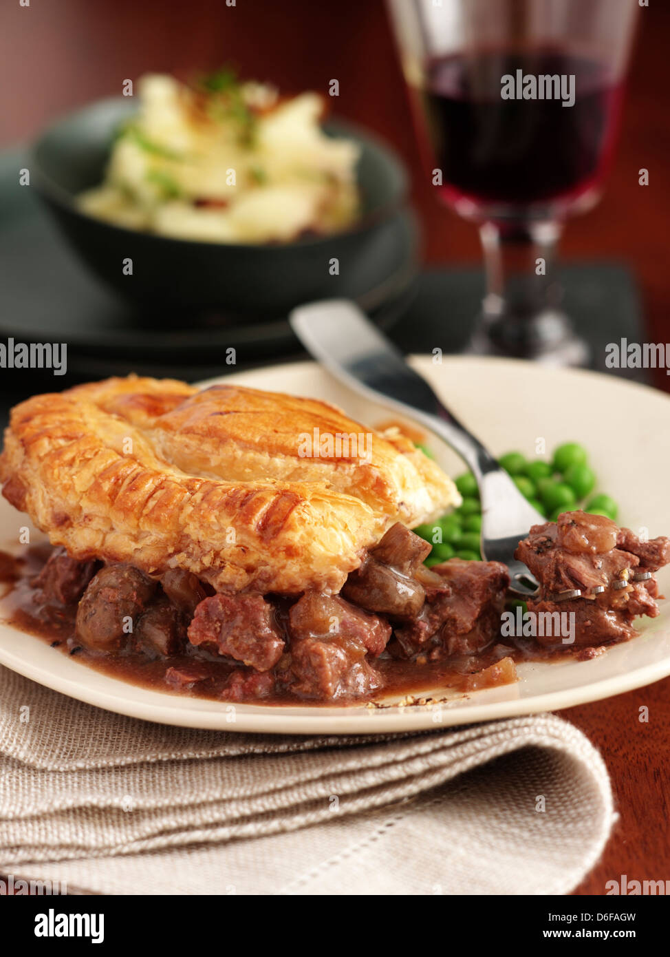 Steak and Mushroom Pie Stock Photo - Alamy