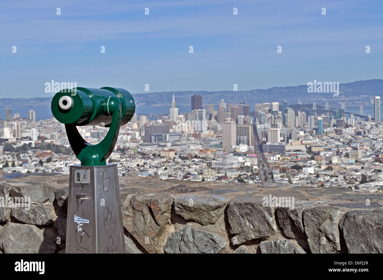 pay telescope on Twin Peaks, San Francisco, California, USA Stock Photo