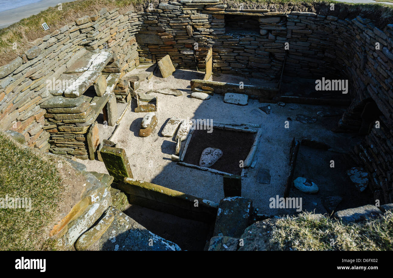 Skara Brae - a stone-built Neolithic settlement, located on the Bay of Skaill on the west coast of Mainland Orkney Stock Photo