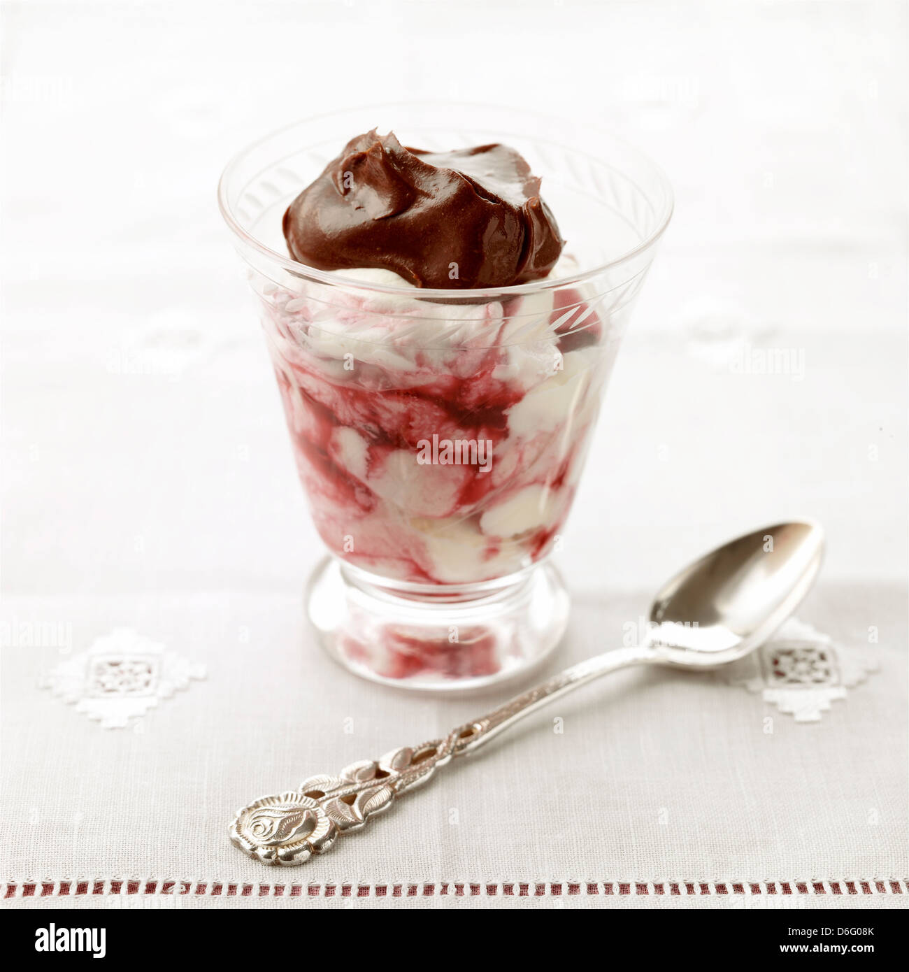 Summer Berry Fool Stock Photo - Alamy