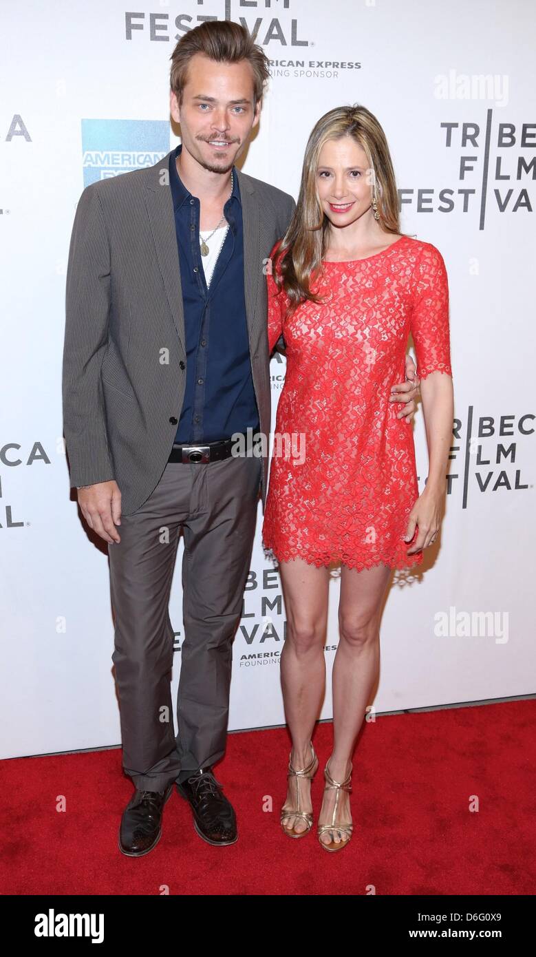 Christopher Backus Mira Sorvino Arrivals High Resolution Stock Photography And Images Alamy
