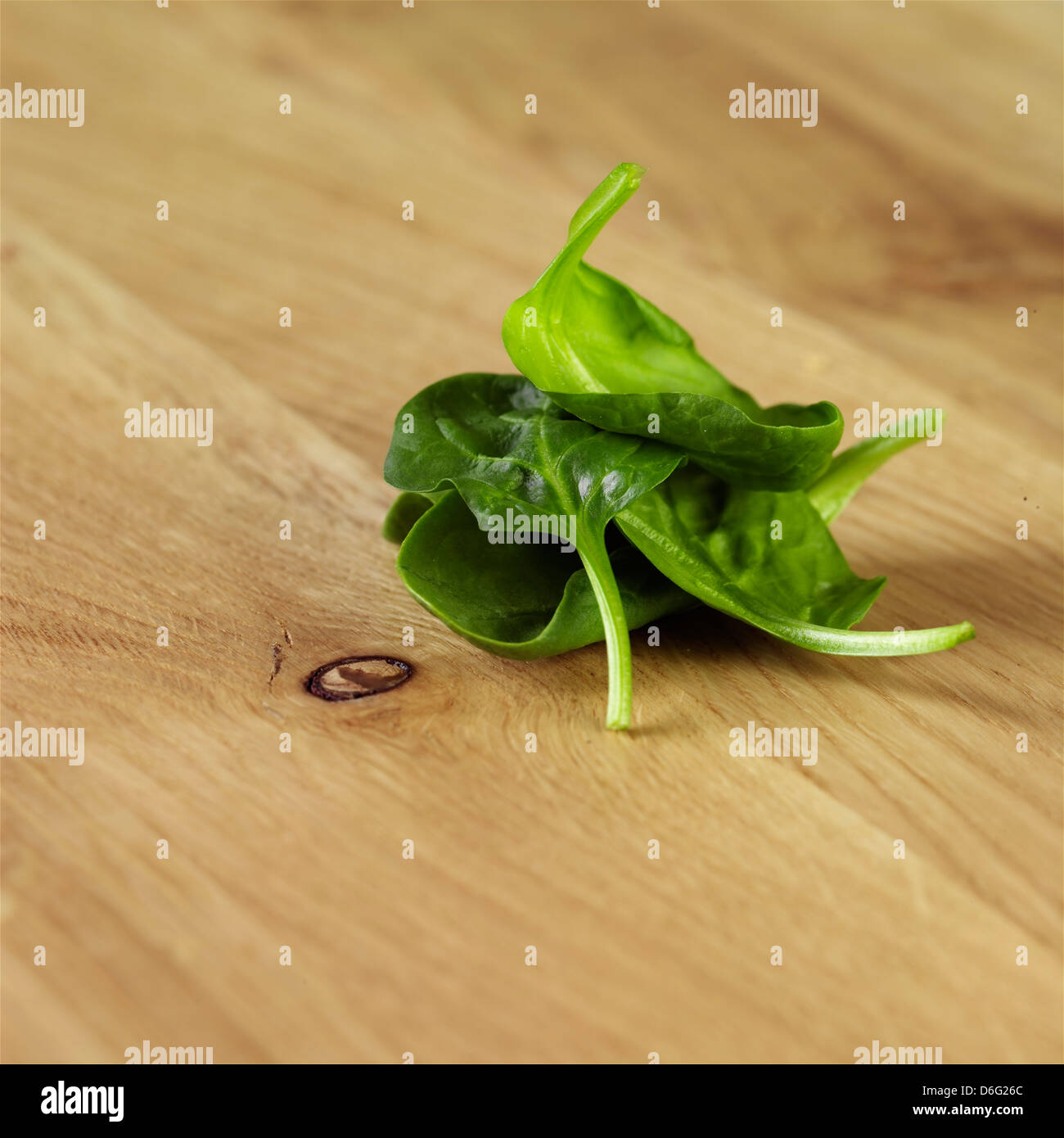 Spinach leaves hi-res stock photography and images - Alamy