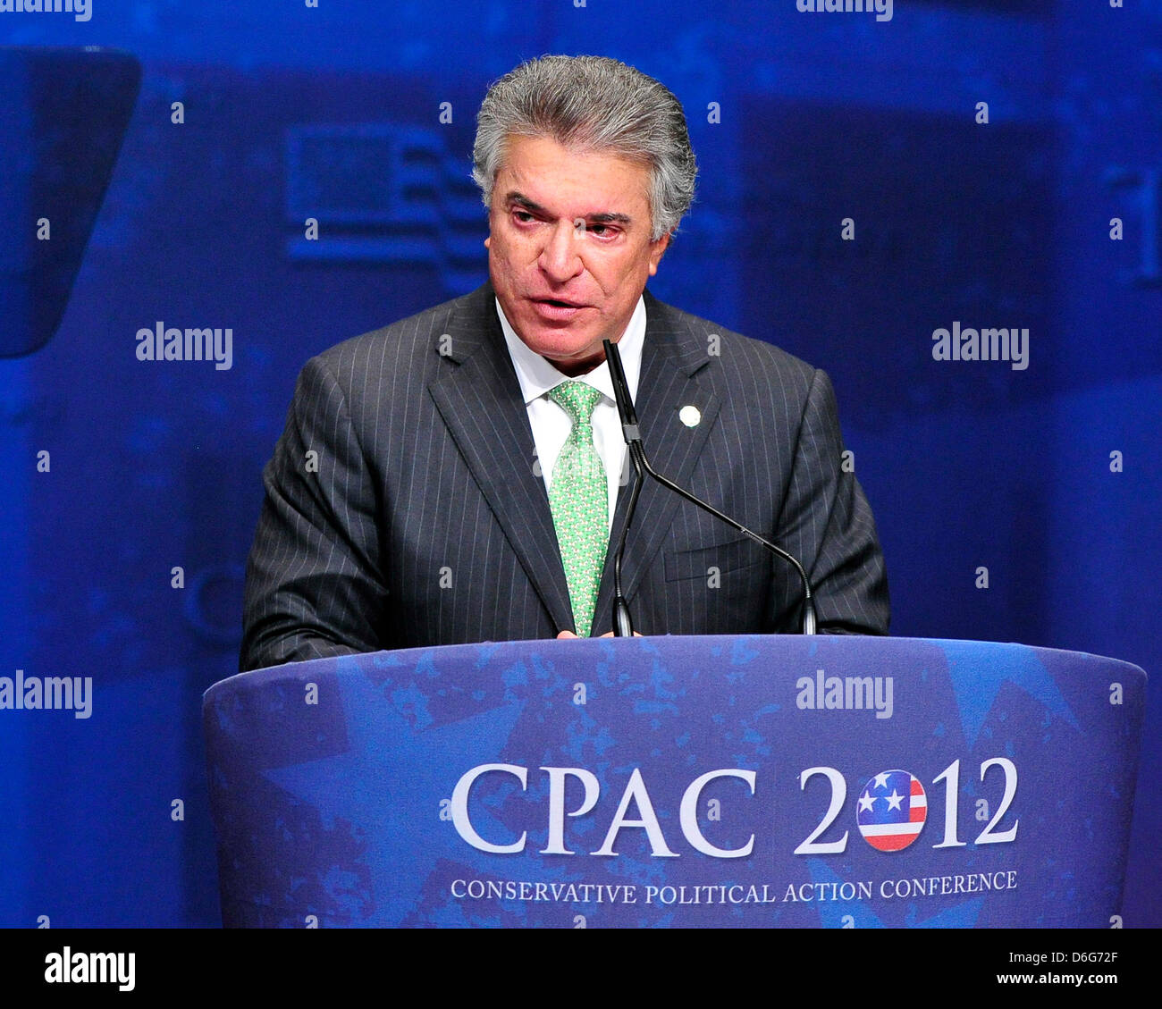 Al Cardenas, Chairman, the American Conservative Union, introduces former Governor Mitt Romney (Republican of Massachusetts), a candidate for the 2012 Republican Party nomination for President of the United States, at the 2012 CPAC Conference at the Marriott Wardman Park Hotel in Washington, D.C. on Friday, February 10, 2012..Credit: Ron Sachs / CNP Stock Photo