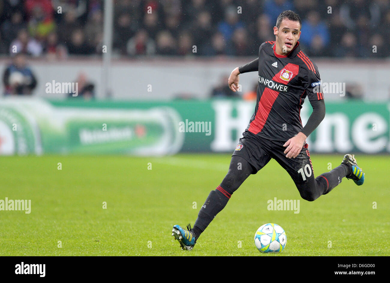 Renato Augusto High Resolution Stock Photography And Images Alamy