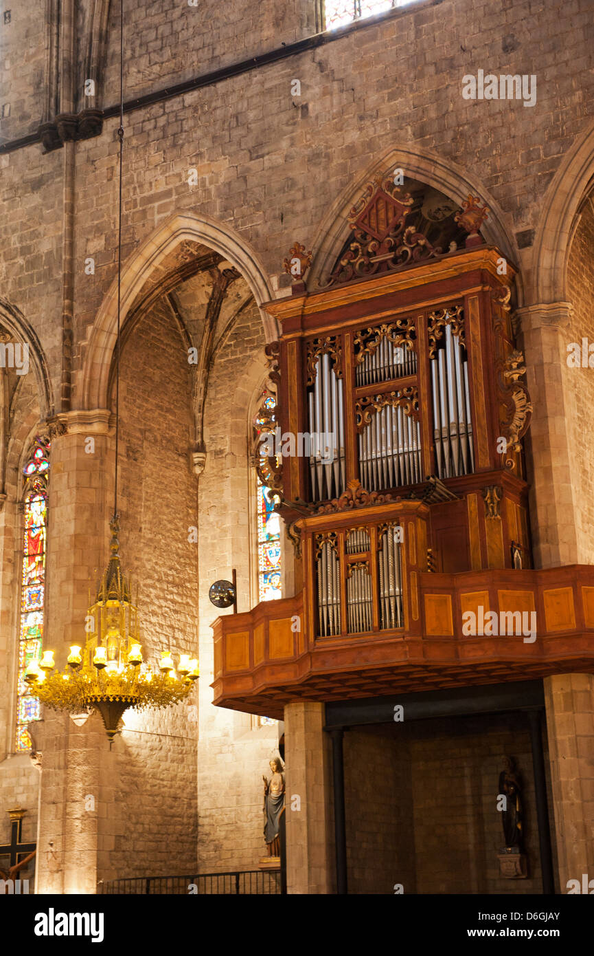 The Interior of the Gothic Church Santa Maria del Mar in Barcelona Stock Photo
