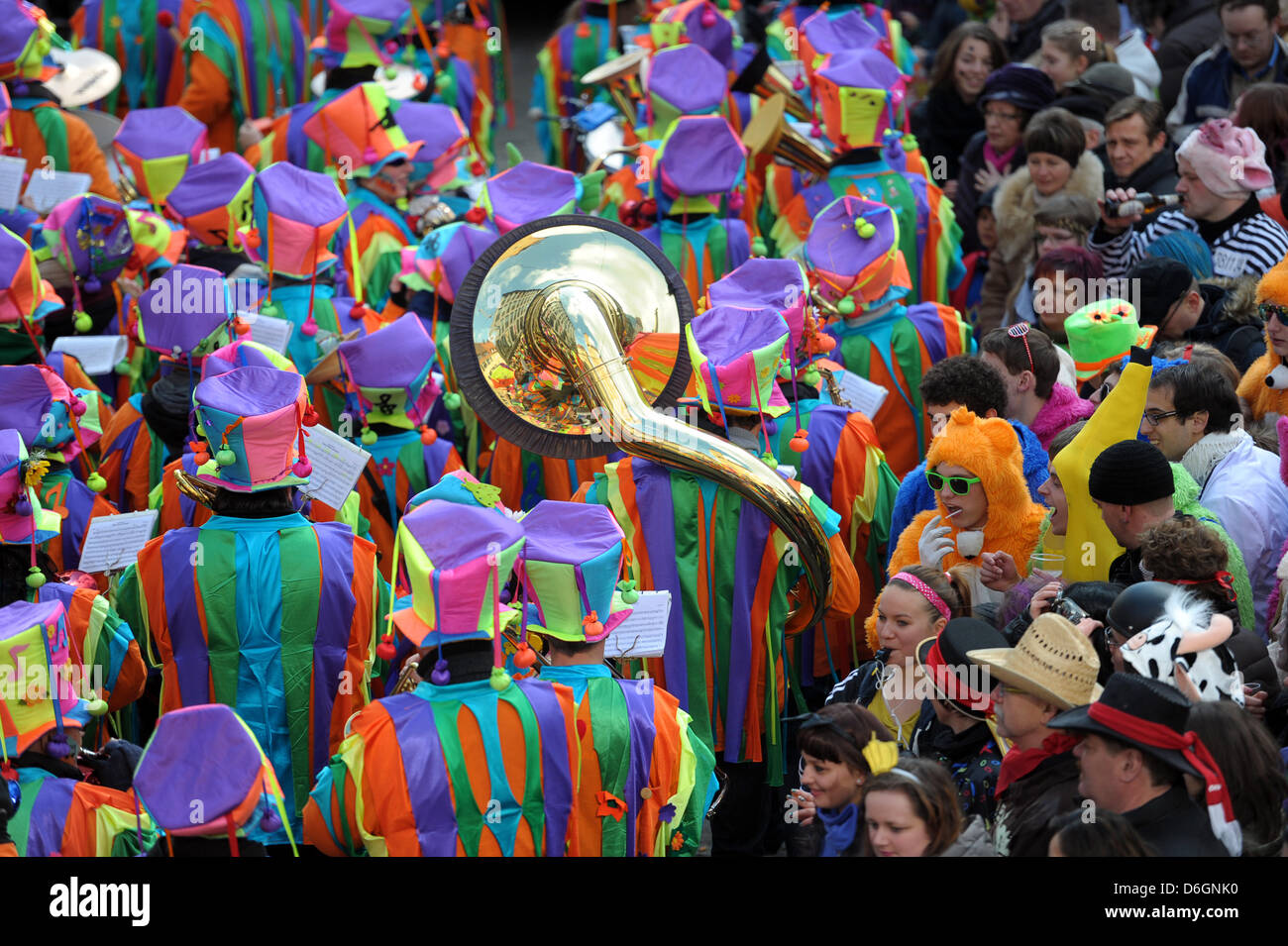 The concert band 'Hettschter Gassefetzer' performs at the traditional carnival parade in Wuerzburg, Germany, 19 February 2012. Thousands of people attended Bavaria's largest carnival parade. Photo: DAVID EBENER Stock Photo