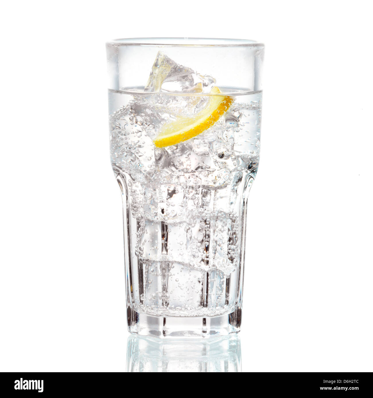 Sparkling water / lemonade Stock Photo Alamy