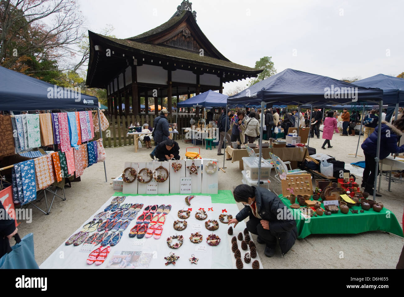 flea market, Kamigamo Jinja shrine, Kyoto, Japan, Asia Stock Photo - Alamy
