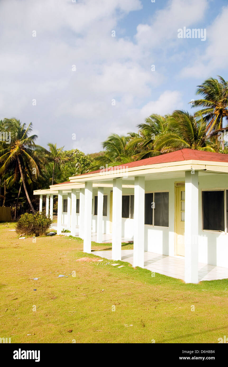 bungalow cabanas rental on Sally Peach beach Big Corn Island Nicaragua