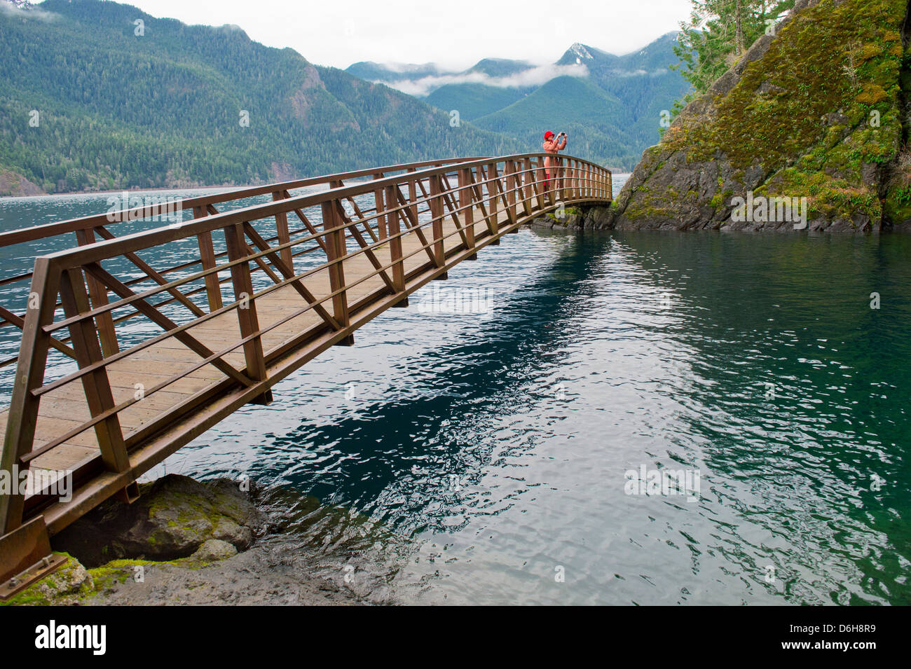 Wooden bridge picture hi-res stock photography and images - Alamy
