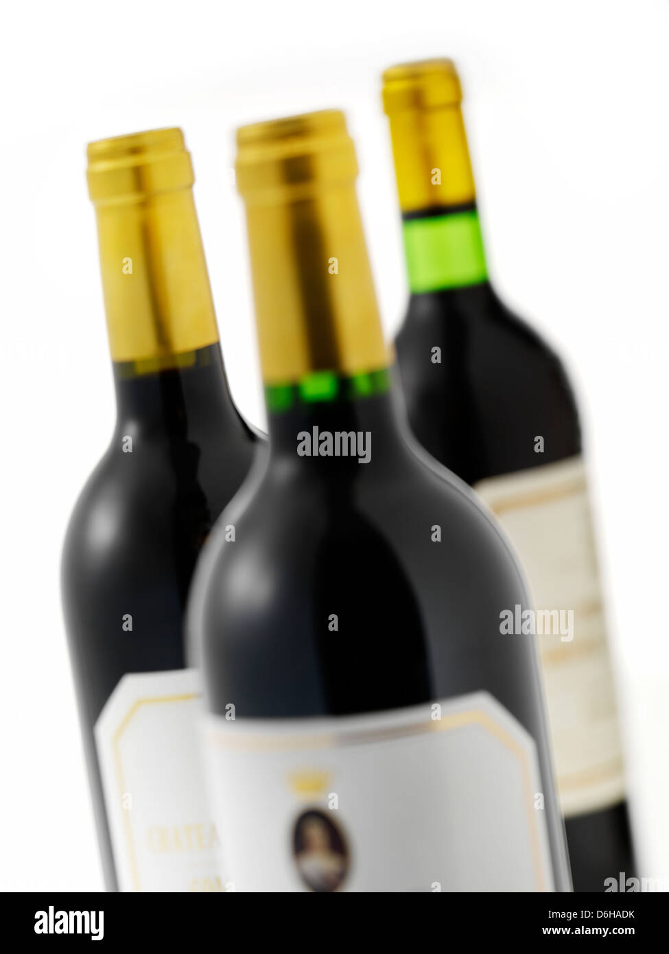 Sealed red and white wine bottles hi-res stock photography and images ...