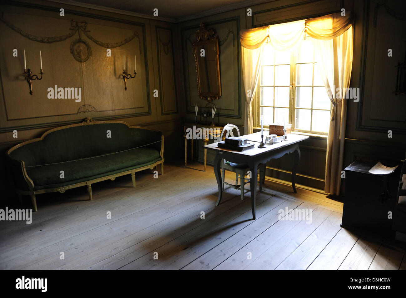 Finland. Turku. Pharmacy Museum and the Qwensel house. Built in the 1700s.  Room with 18th-century Gustavian style furnishing. Stock Photo