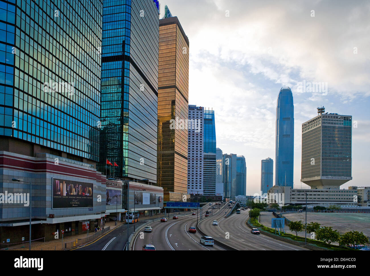 Hong Kong, traffic on the highways near the city center Stock Photo - Alamy