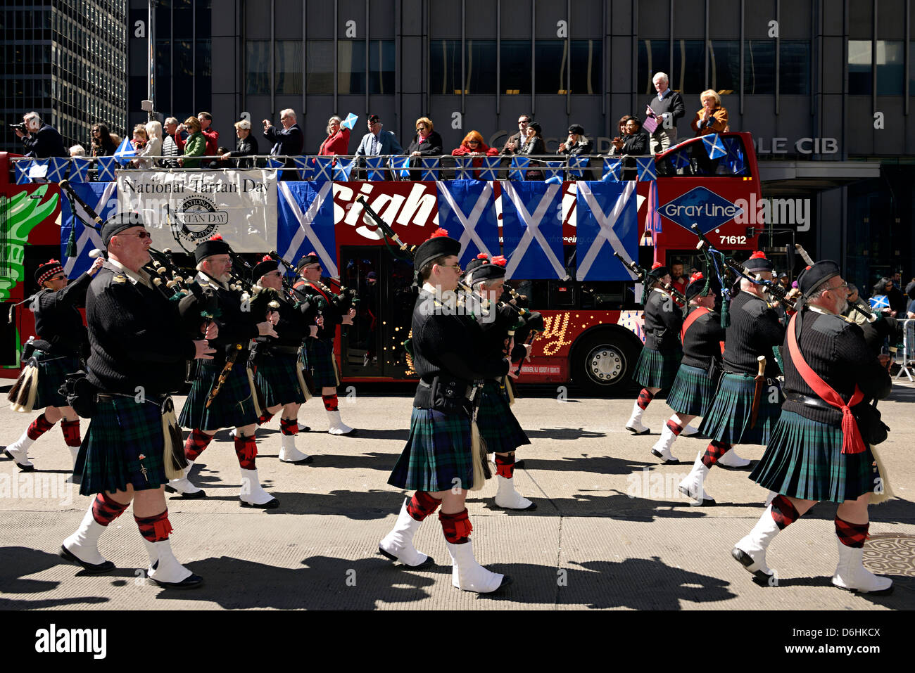 tartan day parade new york city Stock Photo Alamy