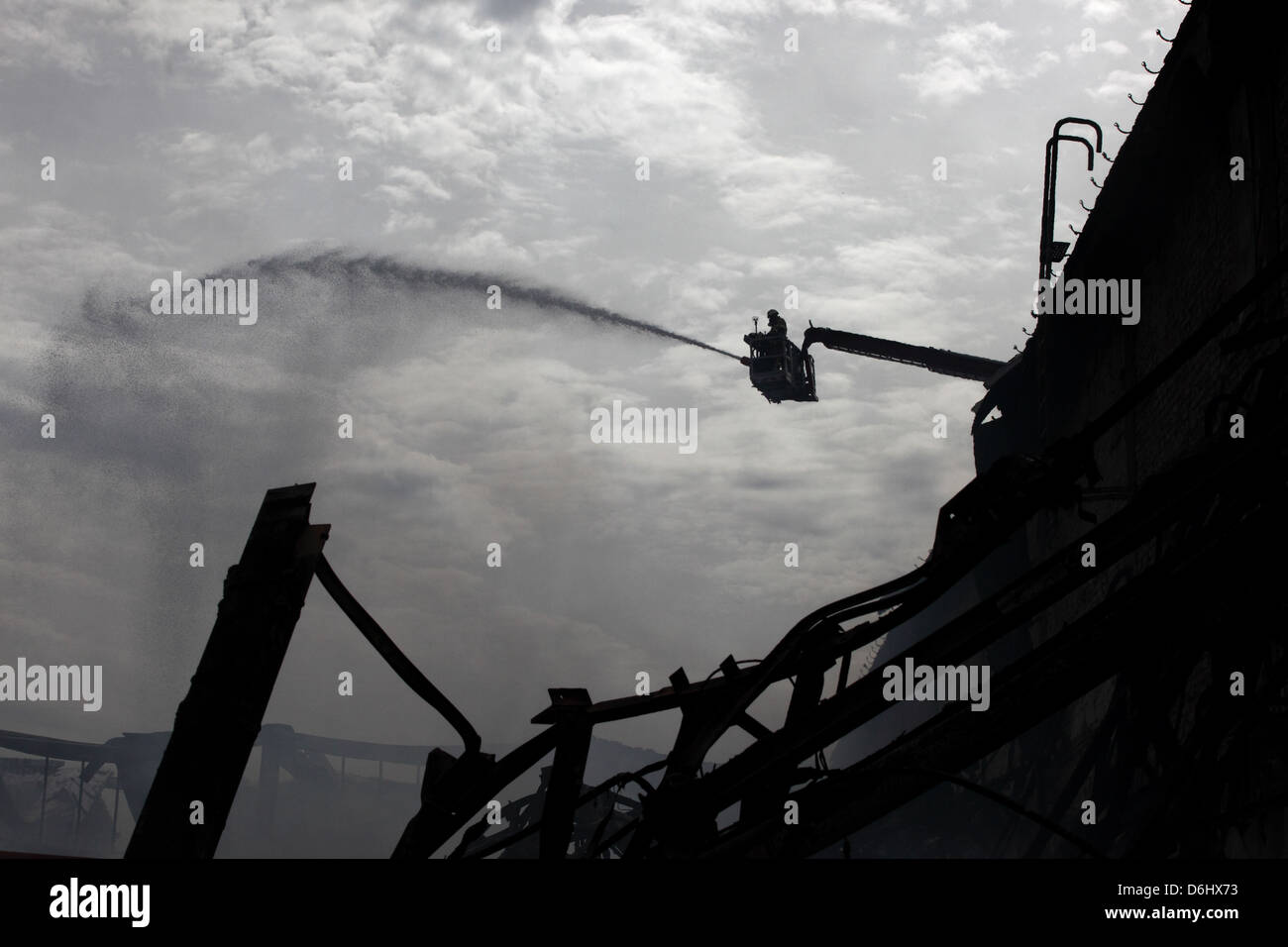 Berlin, Germany, extinguishing the fire works in Berlin-Siemens City Stock Photo