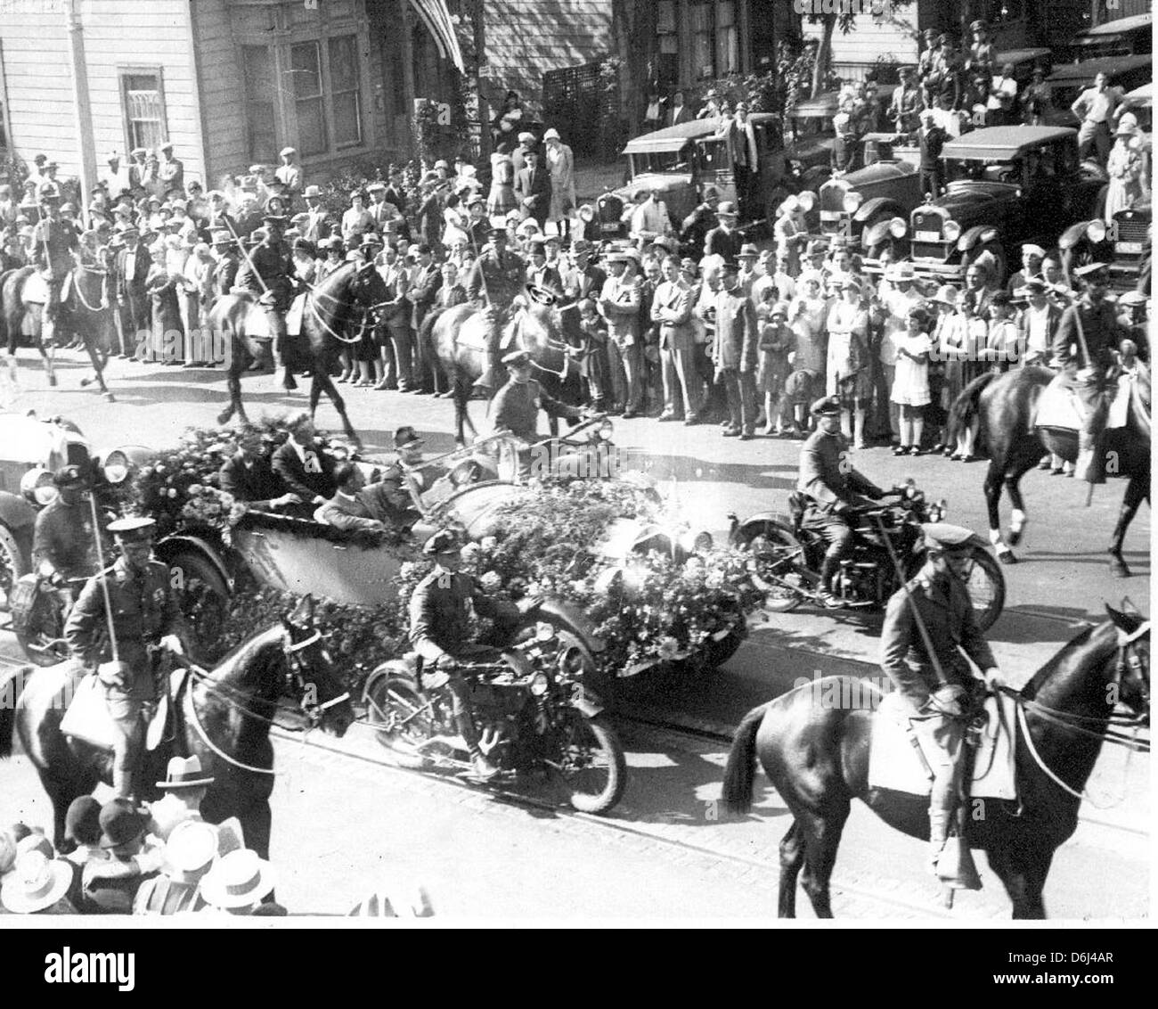 Charles lindbergh plane Black and White Stock Photos & Images Alamy